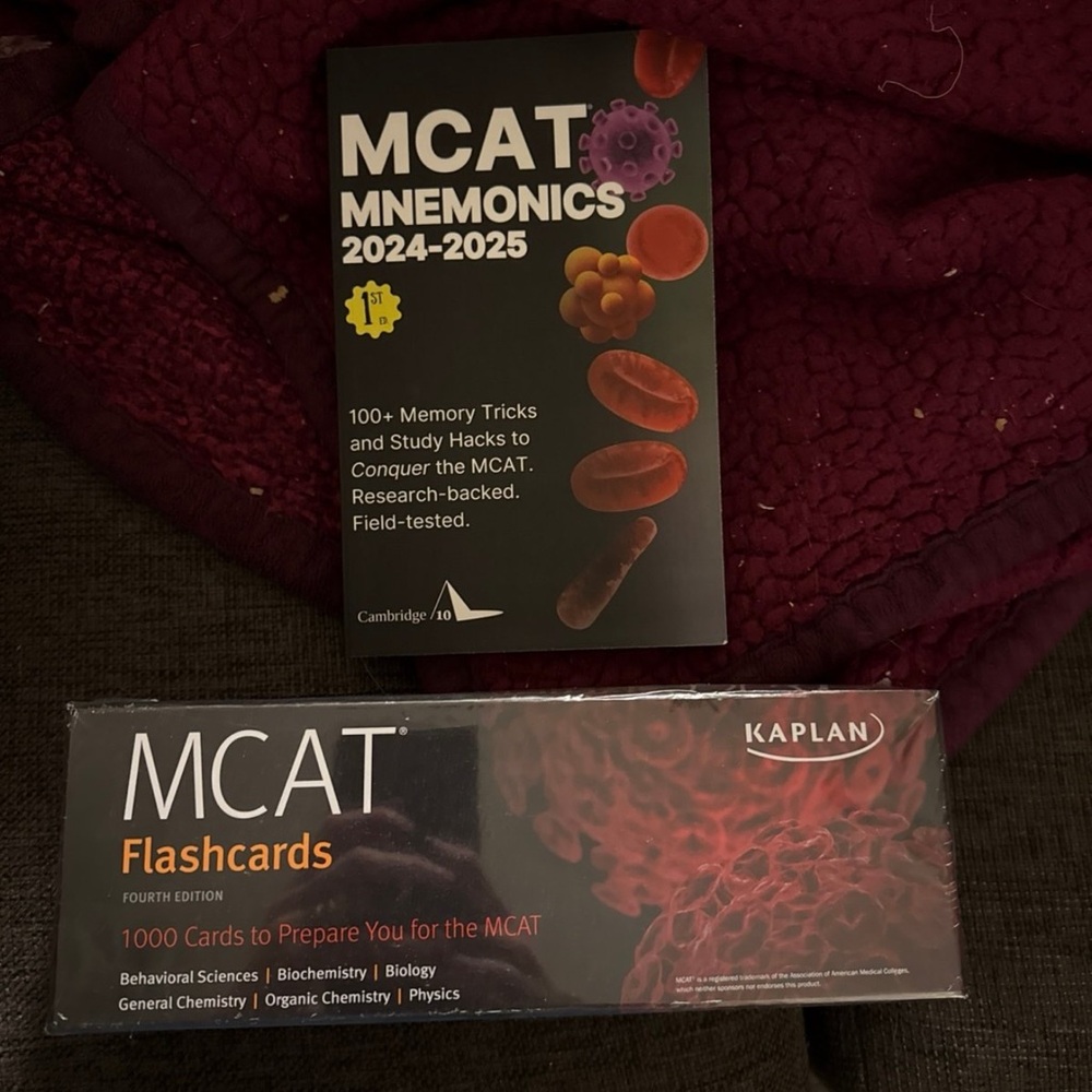 Kaplan MCAT Study Flashcards and Mnemonics Book